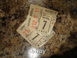 1972 ELVIS PRESLEY CONCERT 2 TICKET STUBS & PROGRAM BOOK Dayton, OH