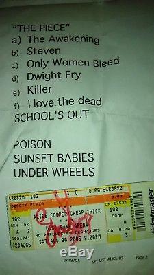 Concert set list alice cooper august 2005 with autograph, And signed ticket stub