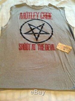 MOTLEY CRUE AUTHENTIC 1984 CONCERT T SHIRT With TICKET STUB