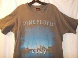 Vintage 1994 PINK FLOYD Concert T-Shirt, with show ticket stub size Large