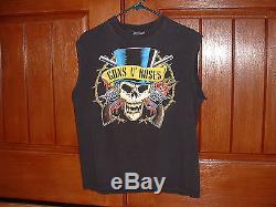 Vintage Guns N Roses Concert Shirt 1991 Theater Tour Sz Large plus a Ticket Stub